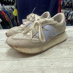 New Balance 237 Sneakers