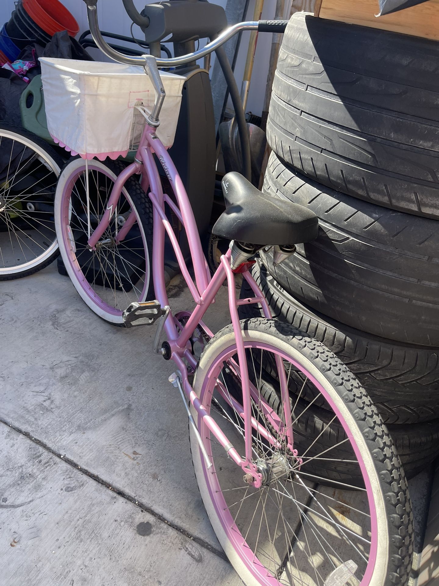 Pink Firmstrong Cruiser