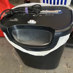 Fellowes Paper Shredder
