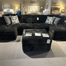 3PC Black Chaise Sectional Couch 