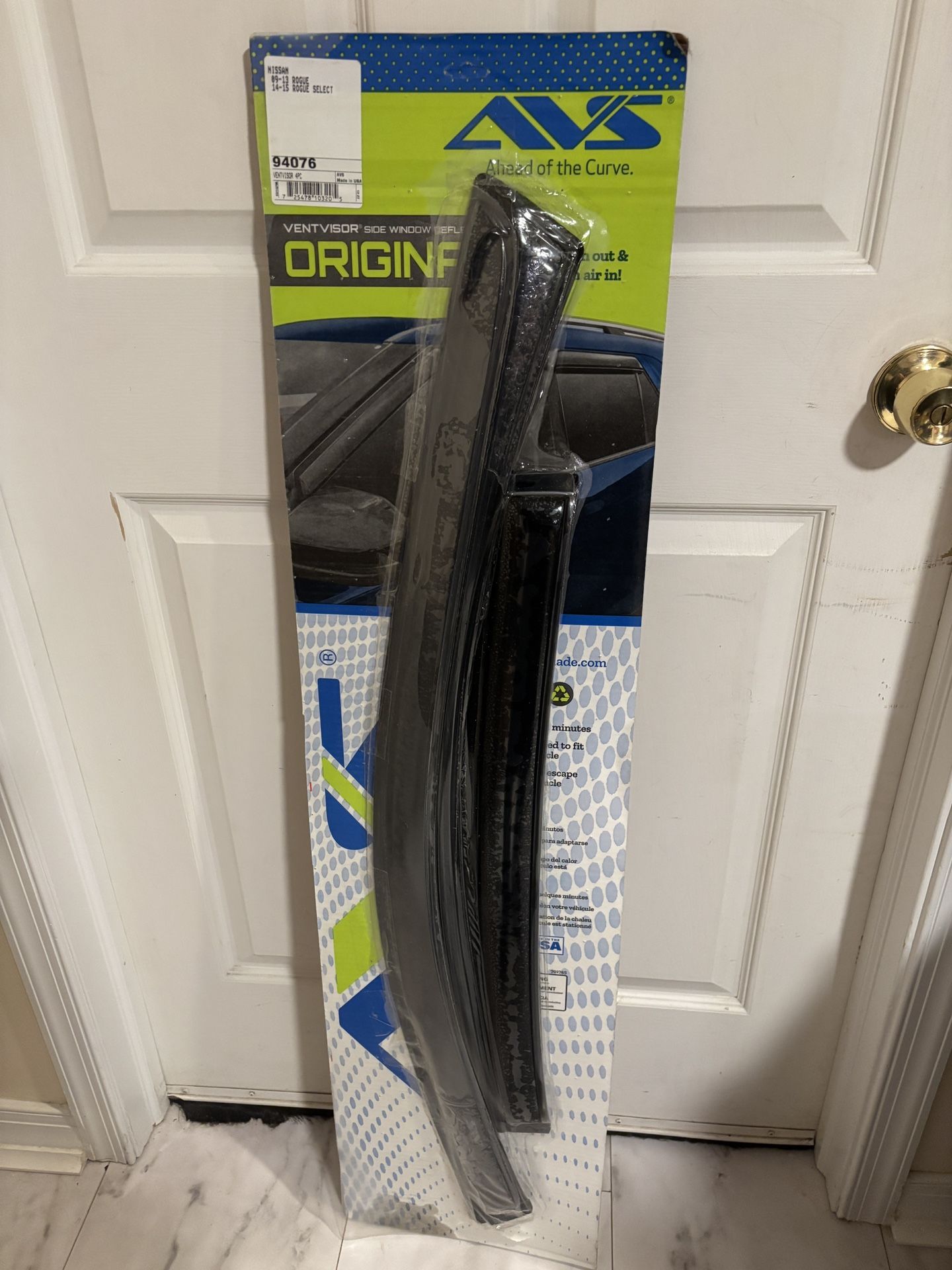 AVS RAIN GUARDS