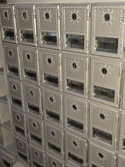 Mailboxes Brass Front 36unit each ×4Units total 144 mailboxes with keys