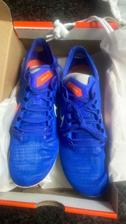 Running shoes size 8 for men size 9.5 for women