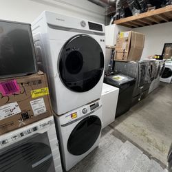 SAMSUNG NEW WASHER AND DRYER