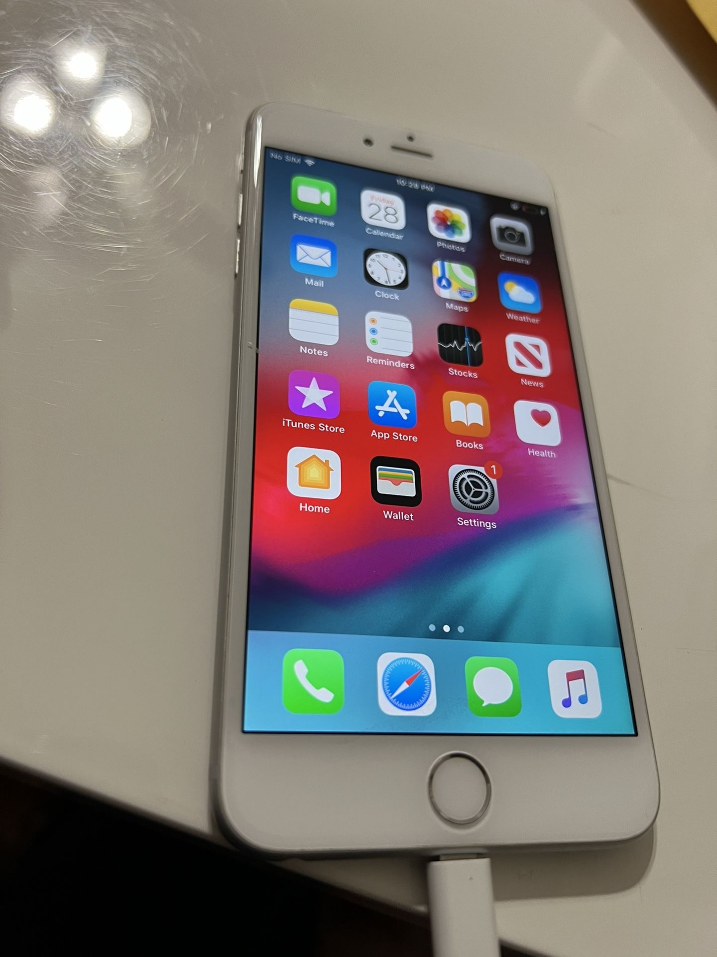 iPhone 6 Plus 16gb Unlocked 