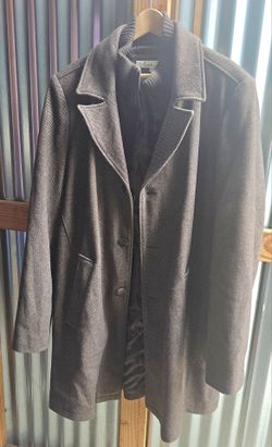 Kenneth Cole New York Wool Jacket Brown Herringbone Pockets Quilt Lined Size XXL
Pre-owned 
Style: Collared Zip Pockets Quilt Lined Jacket. Lining/Fil