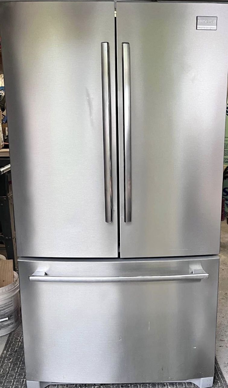 REFRIGERATOR