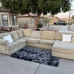 Large Sectional Couch 