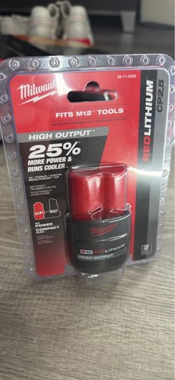 Milwaukee M12 REDLITHIUM HIGH OUTPUT CP2.5 Battery 48-11-2425