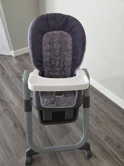 Ingenuity Baby High Chair with Tray