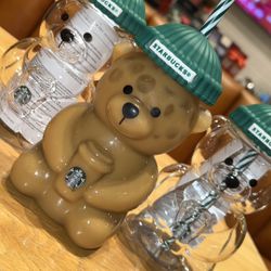 Starbucks Bearista Cup 2025