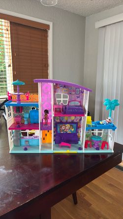 Poly pocket doll house