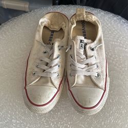 Women’s Converse 8.5
