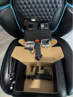 GoPro Black7 and Black9