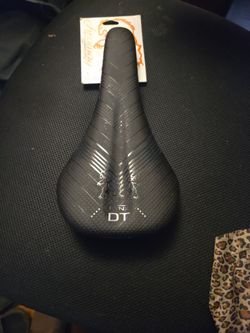 Brand New Chromag Lynx DT Bike Seat