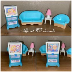 RARE Vintage Loving Family Dream Dollhouse Furniture Living Room Set TV Couch Lamp Sofa Chair