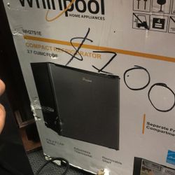 Mini Refrigerator 