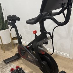 Peloton Exercise Bike with 3 pairs Of Cleats