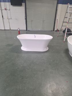 Bathtub
