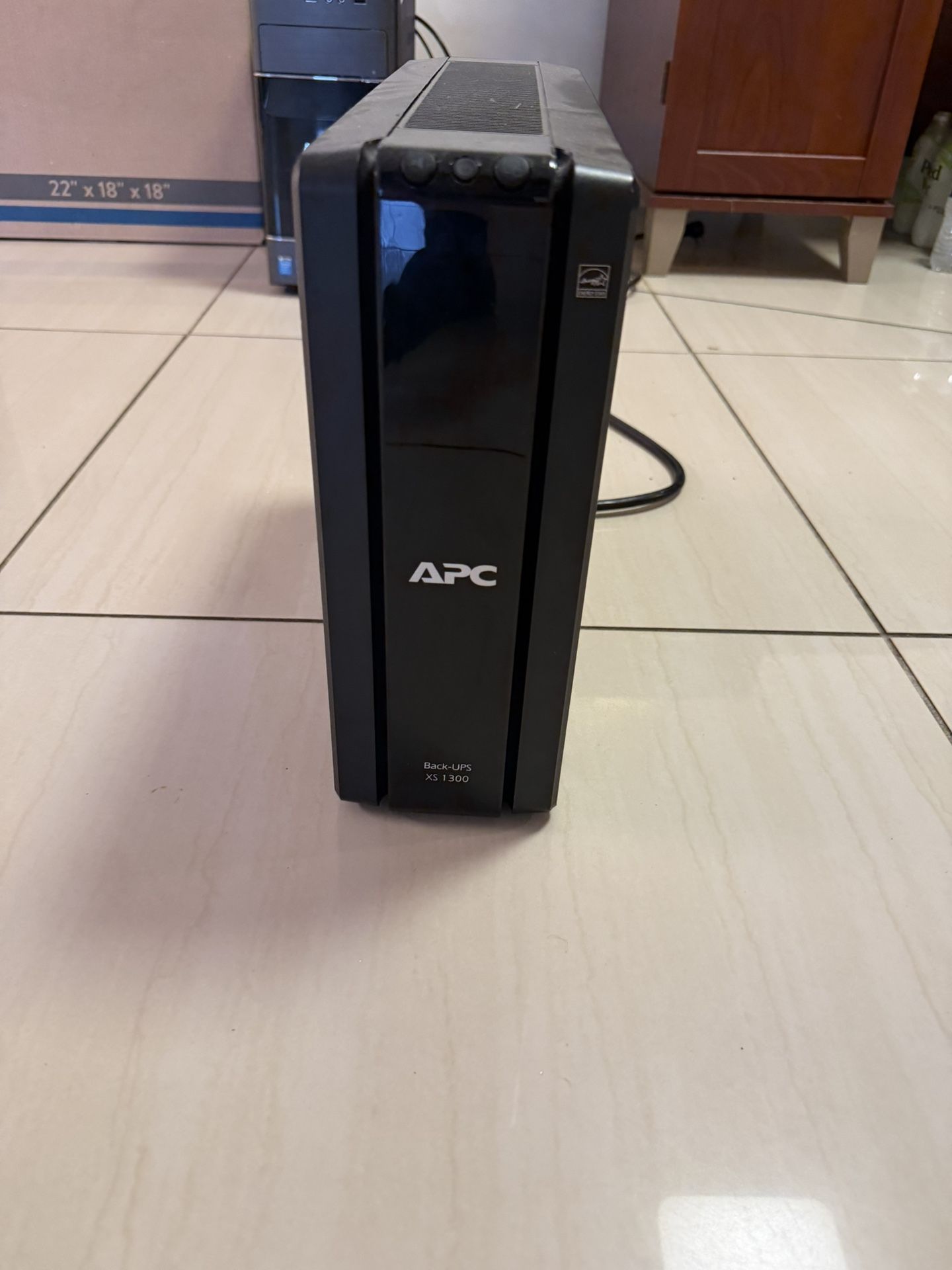 APC Back UPS XS 1300VA / 780W Battery Backup UPS (BX1300G)