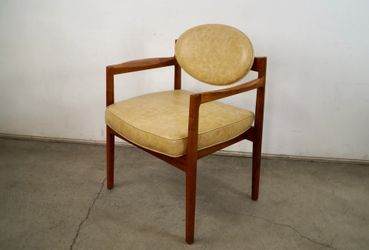 1960’s Mid Century Danish Modern Jens Risom Walnut & Leather Armchair