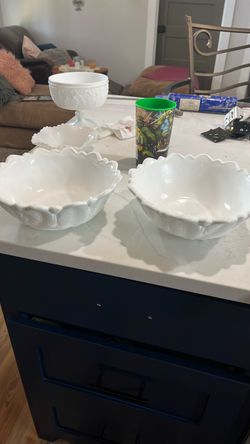 Milk Glass Bowl Set of 2