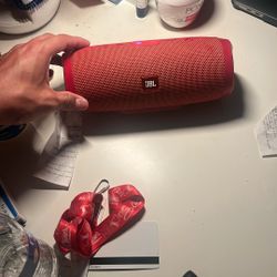 JBL speaker 