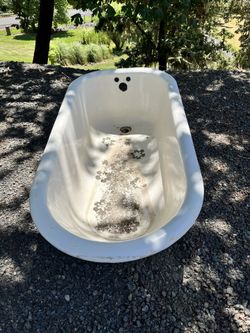 Cast Iron Tub