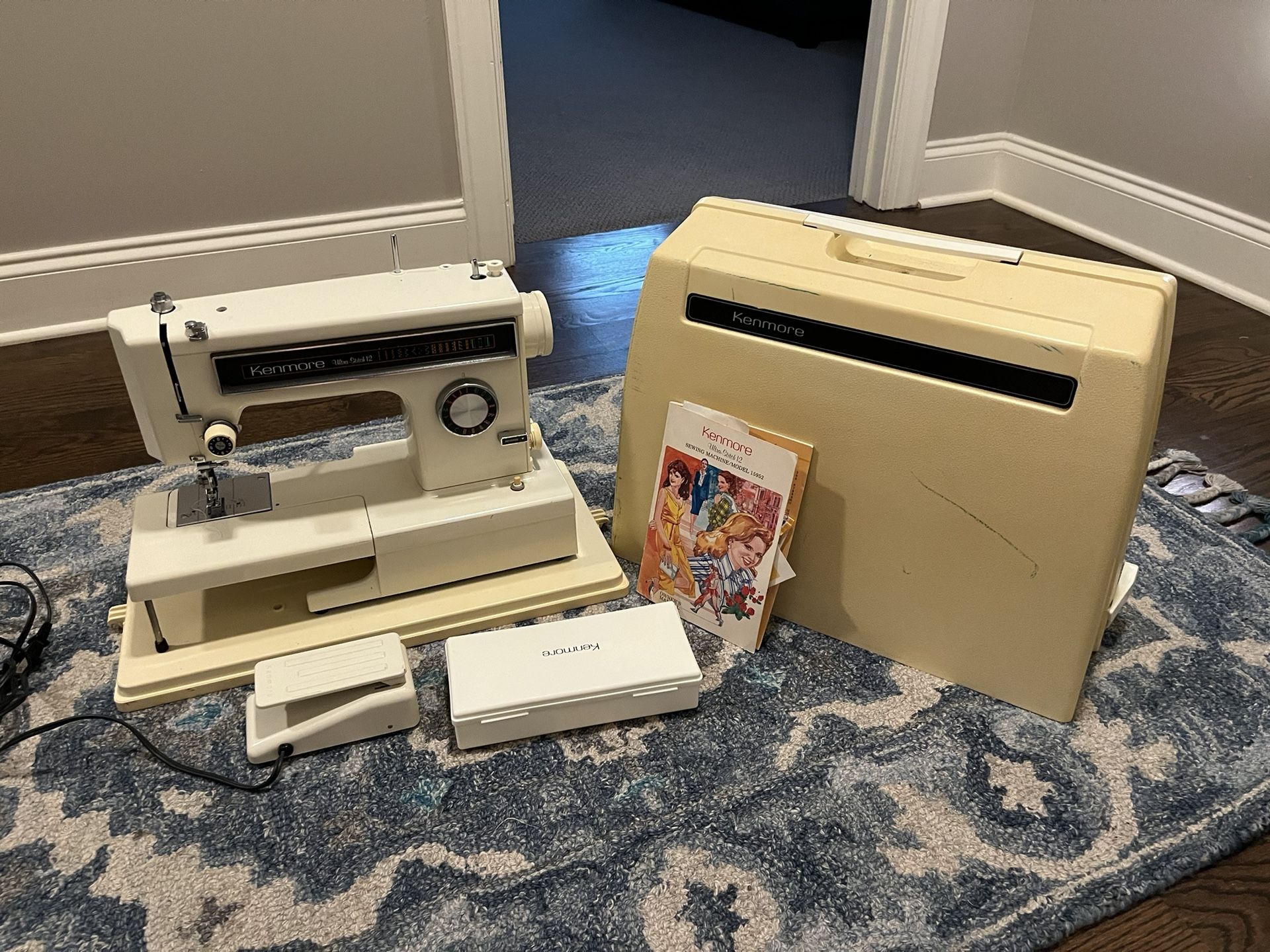 Kenmore Sewing Machine (vintage)