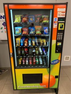 Drinks And Snacks Combo Machine With Card Reader