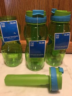 NEW EZ Freeze sport bottles $4 each!