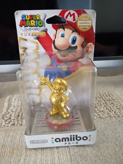 Golden Mario amiibo