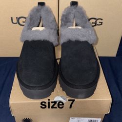 UGG size 7
