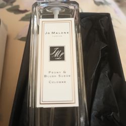 Peony And Blush Suede Cologne