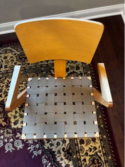 Lumens chair