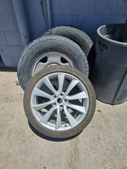 Tesla Model 3 Spare Tire And Wheel