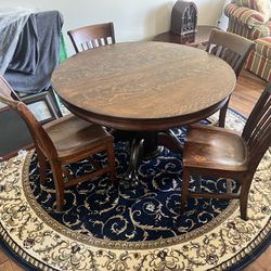 Antique wood Table And Chairs