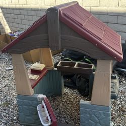 Play House 
