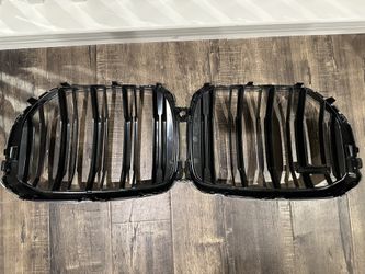 2022 BMW X5M Front Grill Original