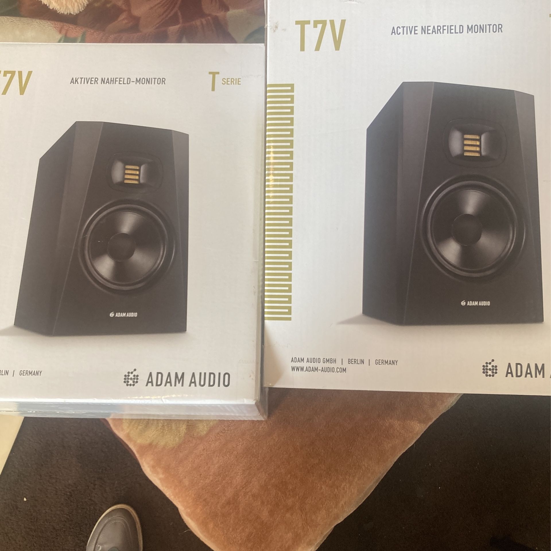Tv7 Adam Audio Studio Monitors Pair