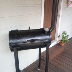 Asador De Puro Fierro El Fierro Es Media Pulgada De Grueso 