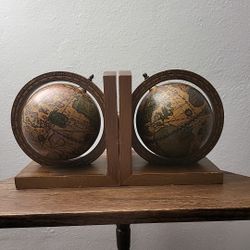 Old World Globe Wood Book Ends Dragons & Poseidon Pair From Italy Vintage (T)