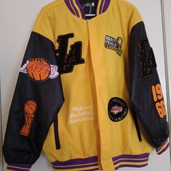 Lakers Championship Letterman Jacket Size Medium