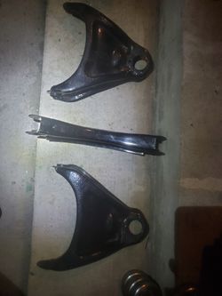 Impala Upper A arms and rear banana bar all powder coated
