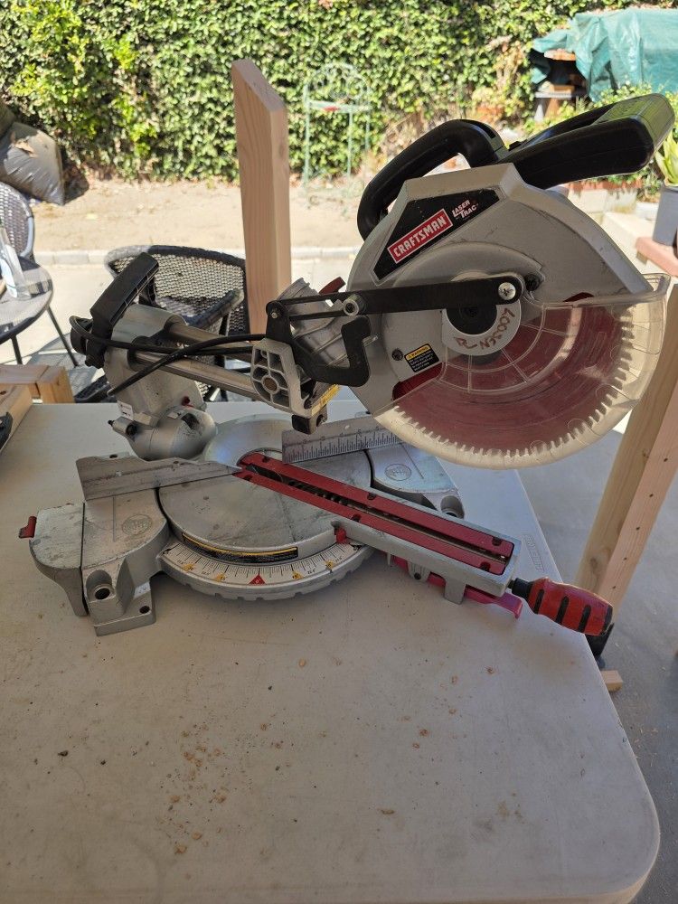 (Pending Pickup) Craftsmen 10 in. Sliding Compound Miter Saw With Laser Trac 