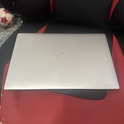 Dell Laptop 