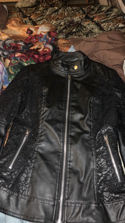 Size small leather jacket .