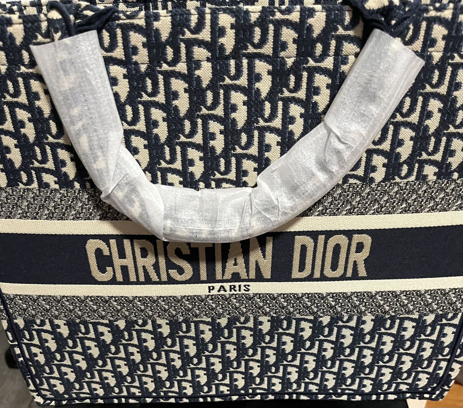 Handbag