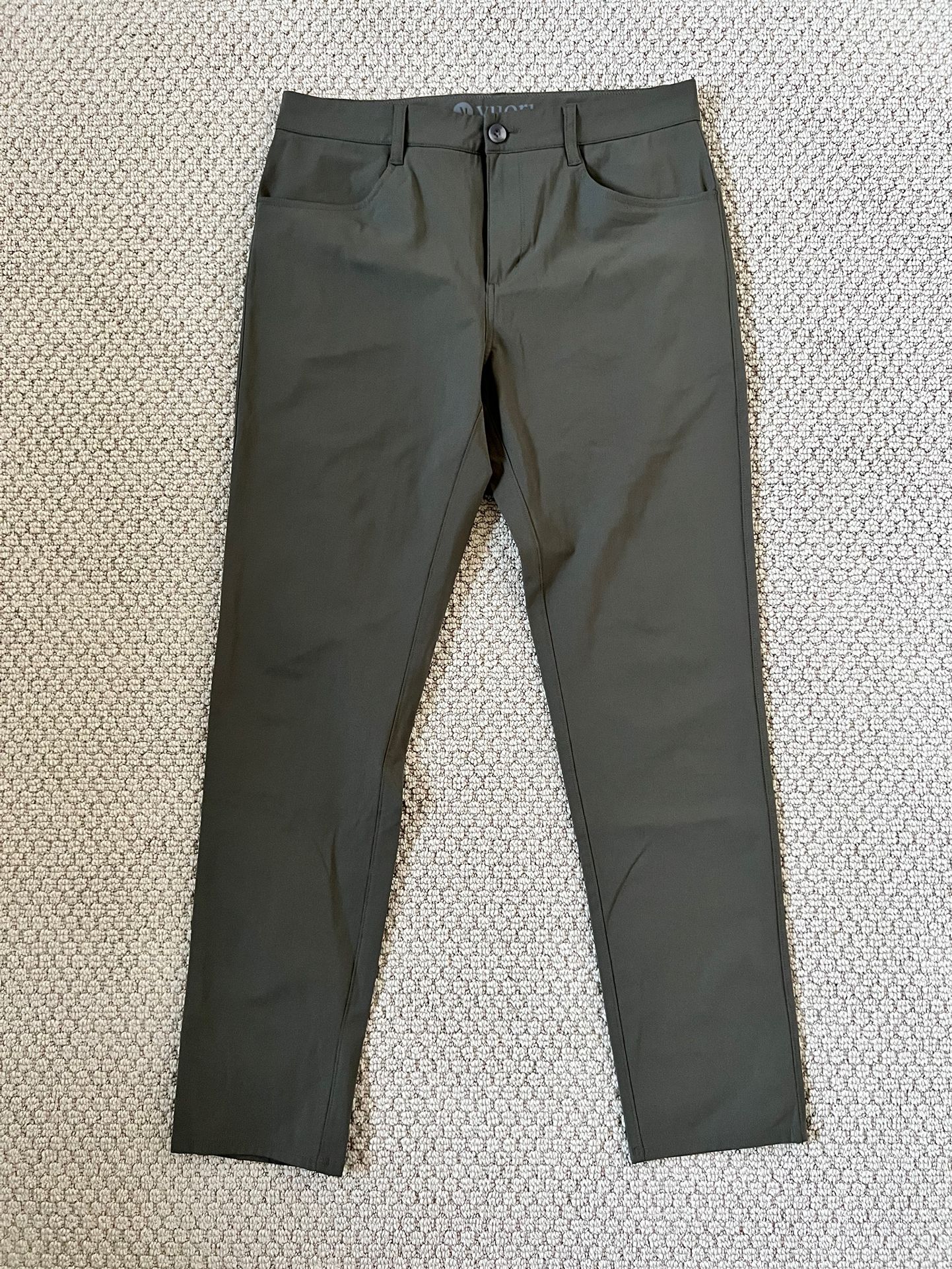 Vuori Meta Pants - Men’s 32 - Dark Oregano for Sale in Encinitas, CA ...