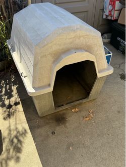 Medium size dog house free